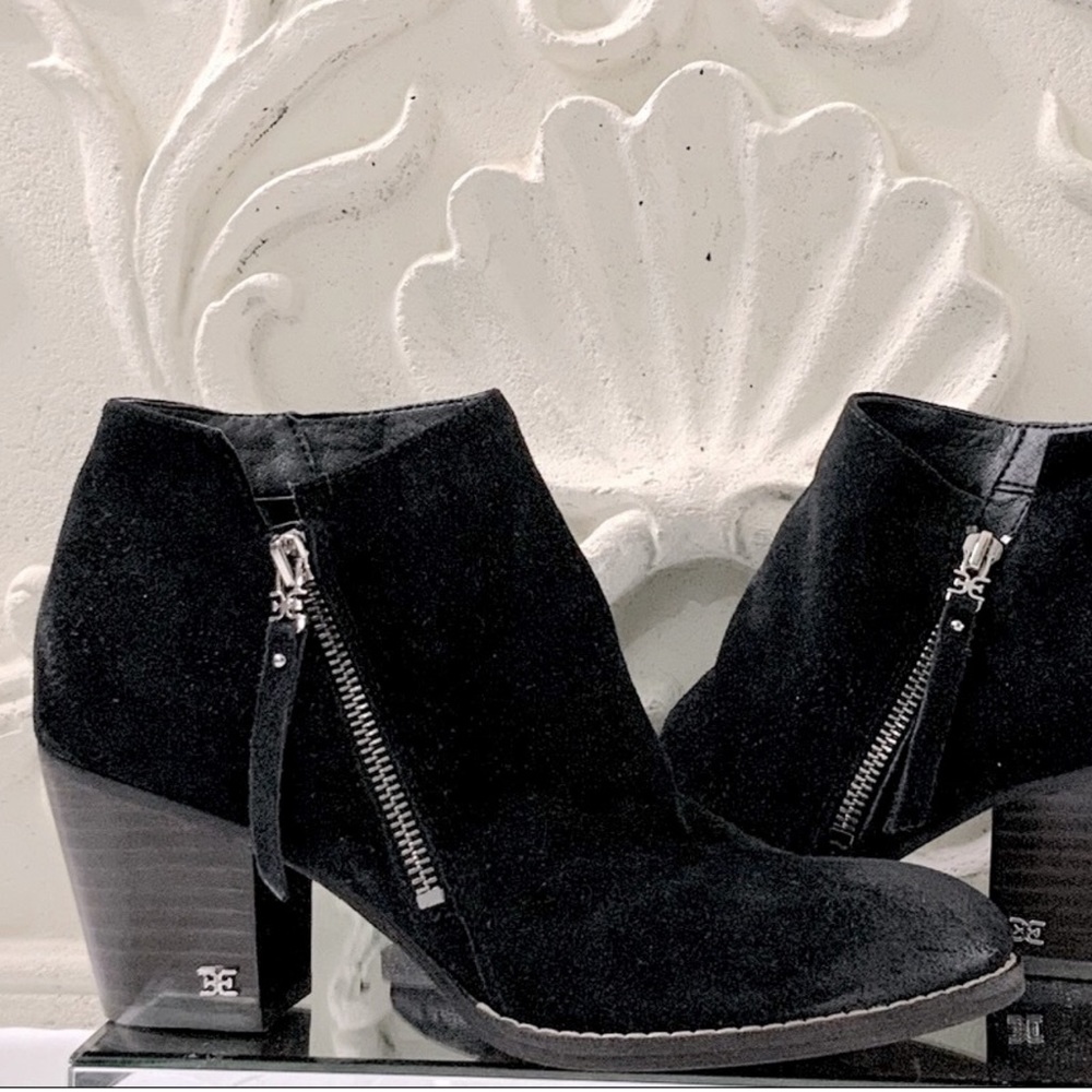 Sam Edelman Suede Side Zip Bootie NWOT